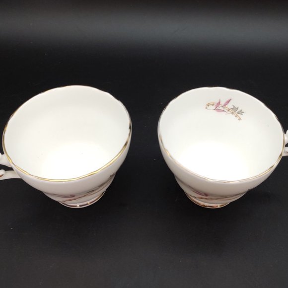 Pair of Regency Vintage Tea Cups and Saucers - Picture 5 of 10
